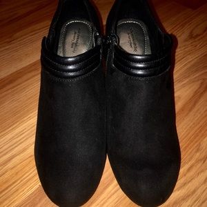 Black heels